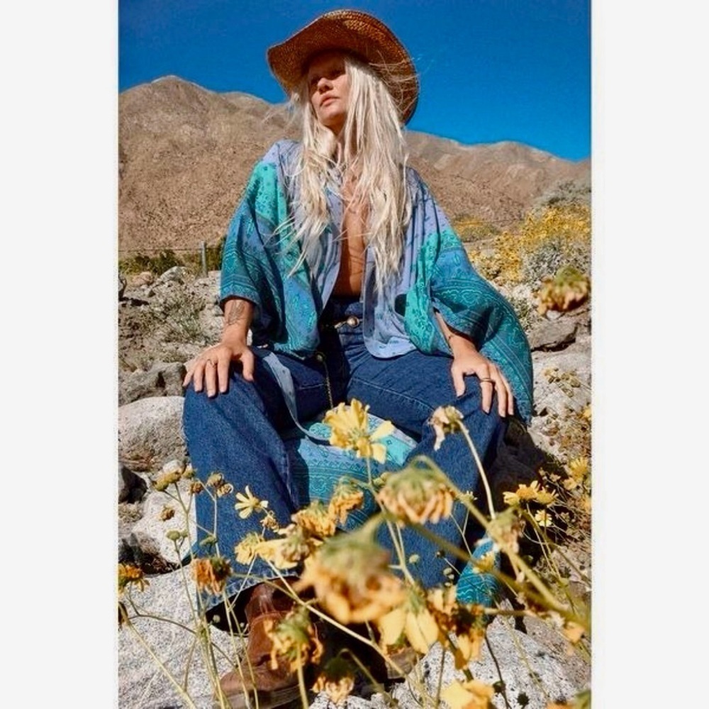 Spell and the Gypsy Vintage Desert Wanderer Blue Kimono Robe - Picture 7 of 8